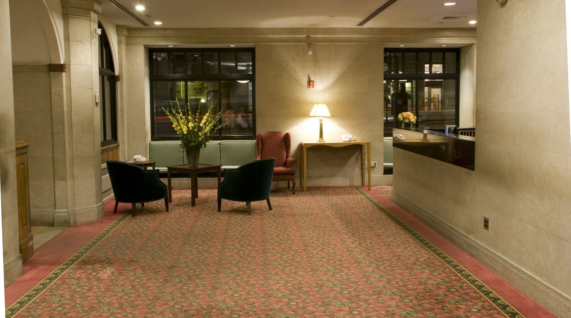 Salisbury Hotel Нью-Йорк Экстерьер фото